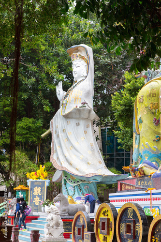 Fotografia, Obraz Statue Kwun Yam in Shrine of Repulse Bay hong kong