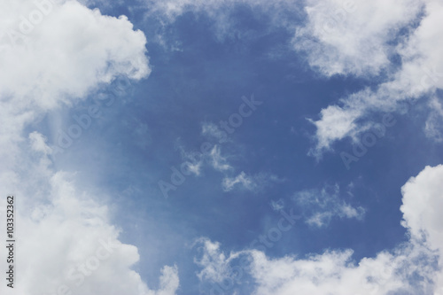 Naklejka dekoracyjna Beautiful blue sky and white clouds.