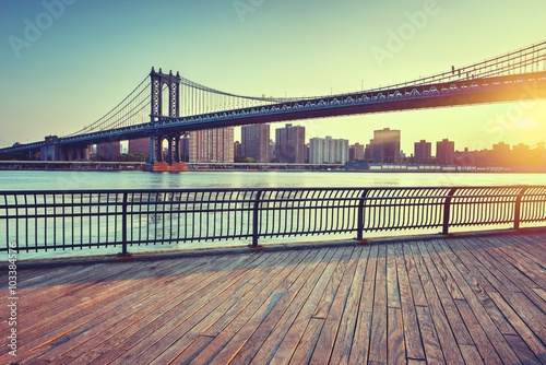 Stampe Manhattan Bridge Over East River at Sunset