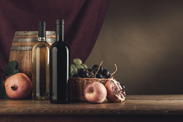 Wall Mural - Wine tasting and fruit still life