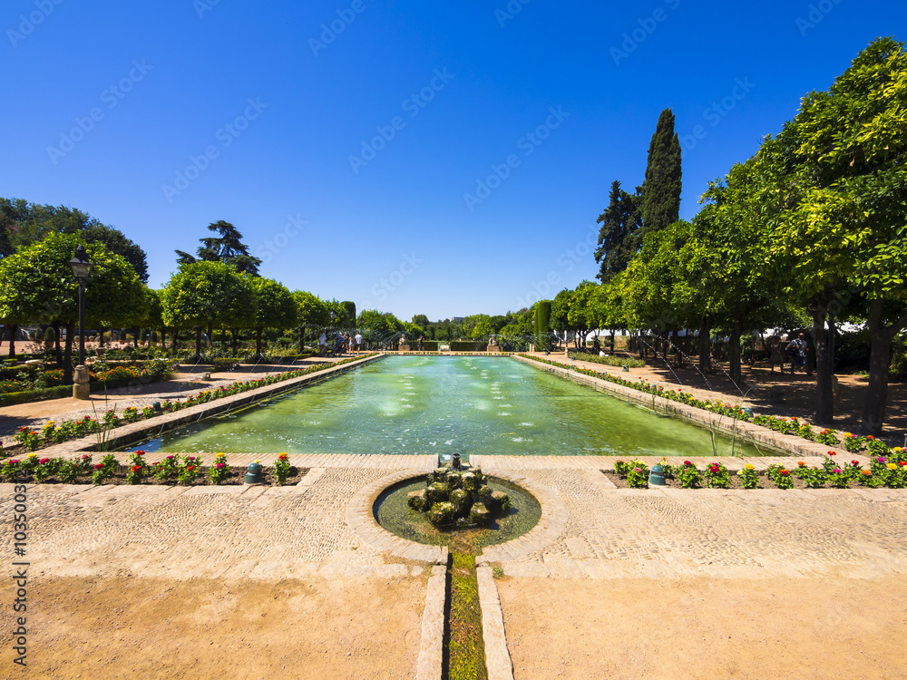 Die Gärten des Alcázar de los Reyes Cristianos, Alcazar der