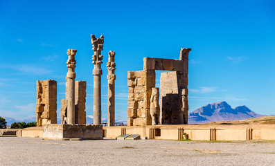 Fototapete - The Gate of All Nations in Persepolis, Iran