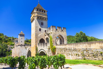 Canvas Print - Cahors Valentre bridge, UNESCO site the Pilgrim's Road to Santiago