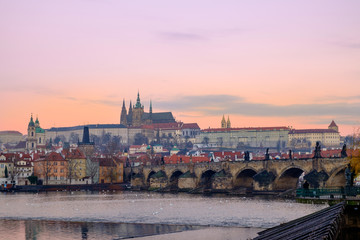 Aufkleber - Citiscape view of Prague castle and Charles bridge at sunrise