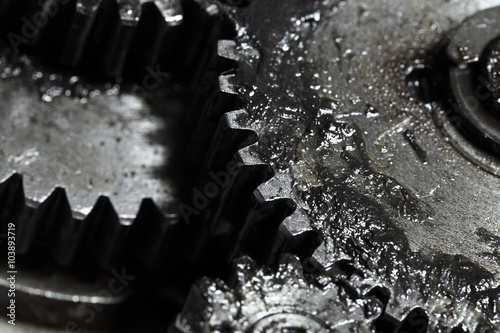 Fotografía Contact of gear wheels in mechanism, concept of business partner