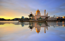 Beautiful View Of Sultan Omar Ali Saifudding Mosque, Bandar Seri Begawan, Brunei, Southeast Asia