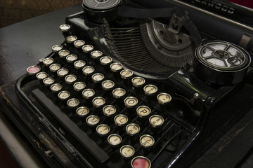 Keys on an old typewriter