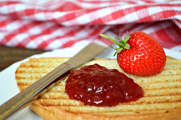 Wall Mural - Fresh strawberry and strawberry jam on toast