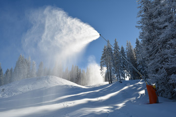 Snow machine in action