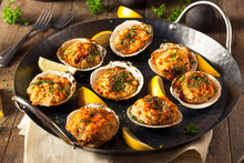 Homemade Baked Clams With Lemon