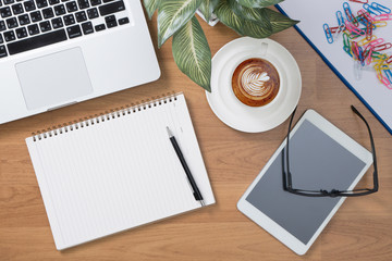 Poster - Tablet with blank black screen and coffee