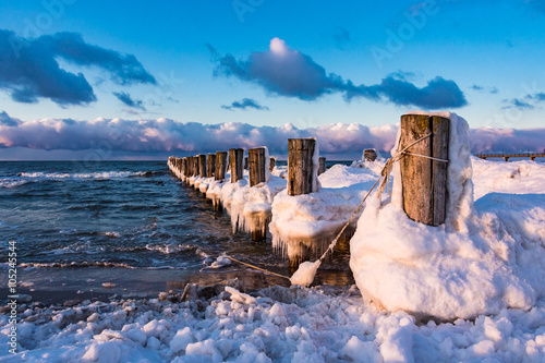 Buhne an der Ostseeküste bei Zingst Fotobehang