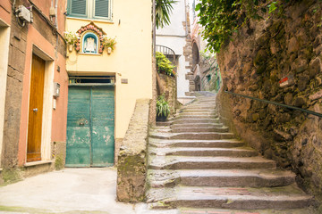  Colorful harbor at Vernazza, Cinque Terre, Italy