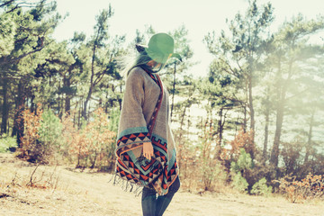 Canvas Print - Fashionable girl walking outdoor