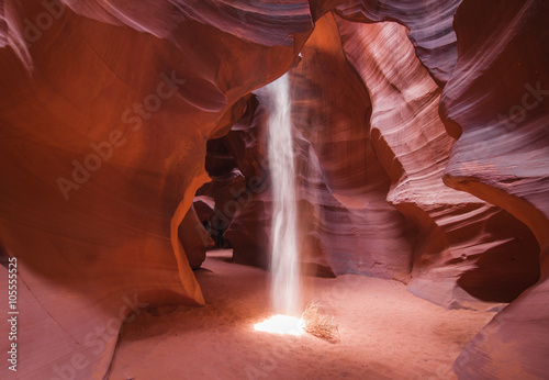 Obraz Dibond Light pole in Antelope Canyon, Arizona