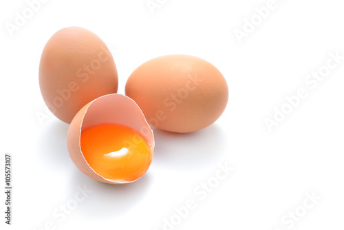 Fotografie, Obraz Close up of cracked egg isolated on white background