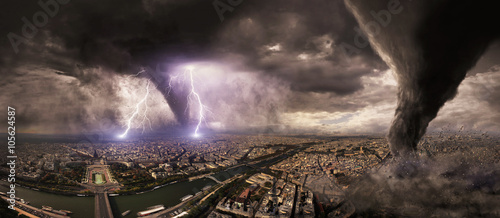Fotomural Large Tornado disaster on a city