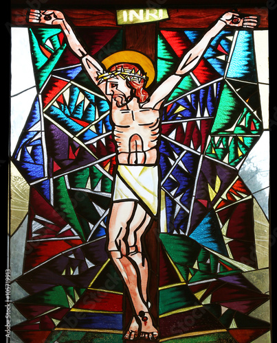 Naklejka - mata magnetyczna na lodówkę Crucifixion, stained glass window in Memorial Church of the Passion of Jesus in Macelj, Croatia 