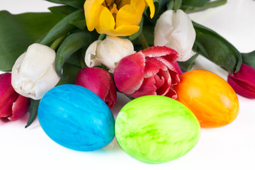  painted easter eggs with tulips