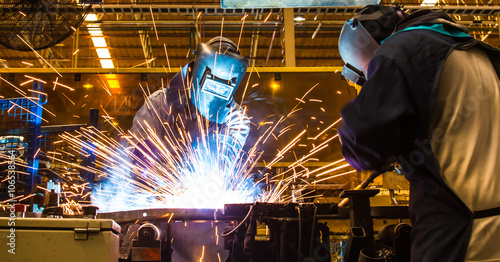 Cuadros en Lienzo welder Industrial automotive part in factory
