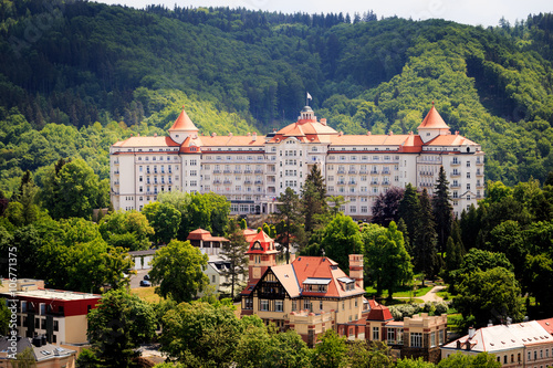 Fotografie, Obraz street view in Karlovy Vary, hotels in Karlovy Vary, Carlsbad, C
