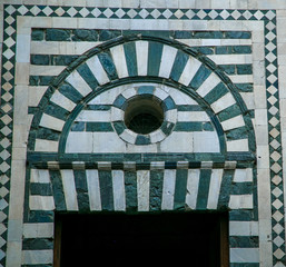 Canvas Print - green and white doorway Florence