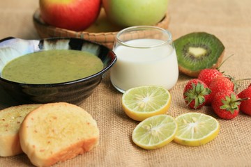 spinach soup with breakfast