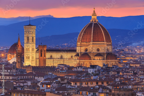Fotografie, Obraz Západ slunce ve Florencii, Toscana, Itálie