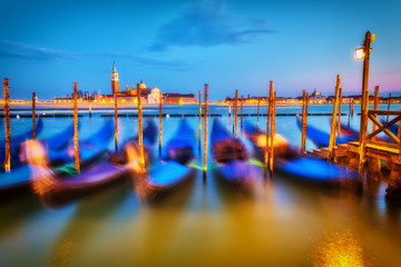 Wall Mural - Gondolas in Venice at night