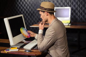 Aufkleber - Creative businessman using colour sample