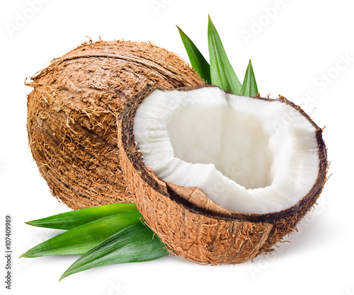 Cuadros en Lienzo Coconut with half and leaves on white background