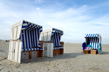 Wall Mural - Strandkörbe an der Nordsee