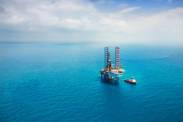 Oil rig in the gulf