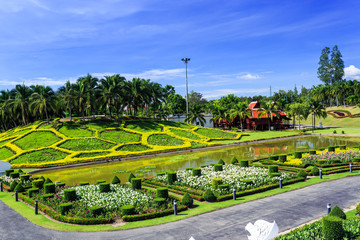 Ho Kham Luang - Royal Flora Ratchaphruek / Royal Flora Ratchaphruek - view from Royal Pavilion