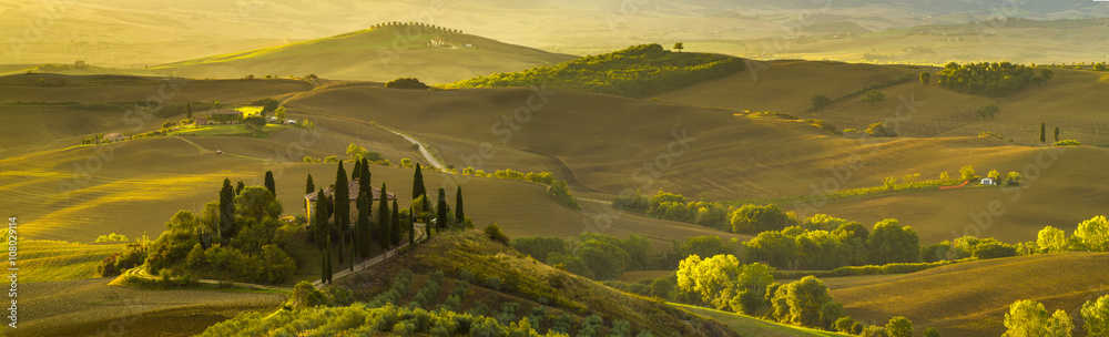 beautiful morning in Tuscany - obrazy, fototapety, plakaty 