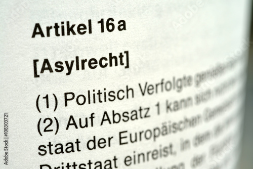 Asylrecht, Asyl, Grundgesetz, Artikel 16 a, Flüchtlinge, Asylverfahren, Migration, Schengen ...