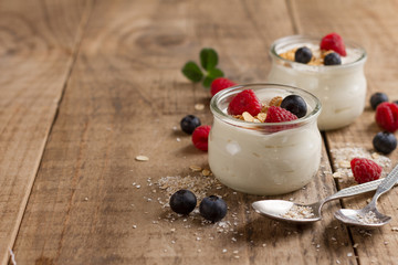 Sticker - Yogurt with granola or muesli and fresh berries