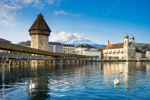 Photographie Pont de la chapelle, kapellbruck à lucerne, suisse