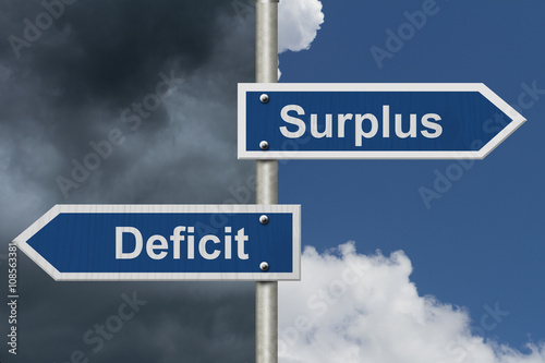 Fotografia Difference between a Surplus and a Deficit