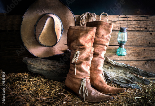 Fotografia, Obraz Still life with cowboy hat and traditional leather boots