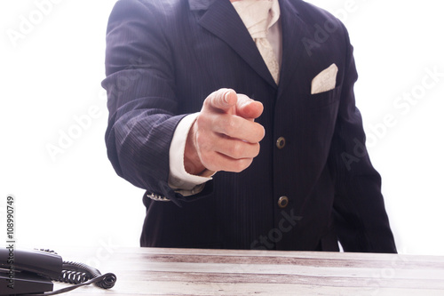 Mann Im Anzug Zeigt Mit Zeigefinger Auf Dich Stock Photo Adobe Stock