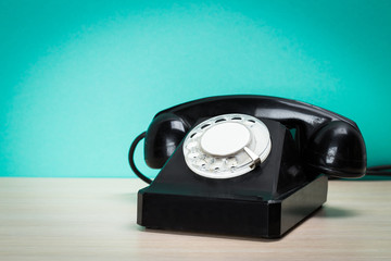 Poster - Retro telephone on table