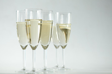 Canvas Print - champagne glasses