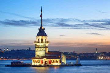 Wall Mural - maiden's tower at sunset