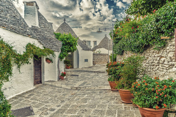 Canvas Print - The Trulli houses of Alberobello in Apulia in Italy