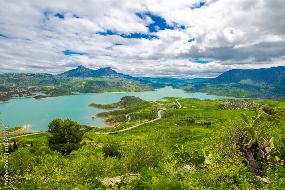 Foto de Stock Spectacular aerial view of Lake Zahara from Castle of ...