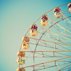 Canvas Print - Vintage ferris wheel over blue sky