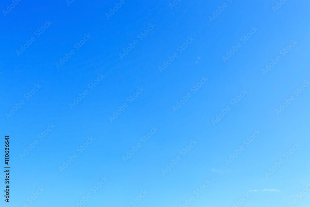 clear blue sky background - obrazy, fototapety, plakaty 