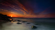 Niesamowity zachód słońca nad morzem- panorama