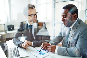 Canvas Print - Partners at briefing